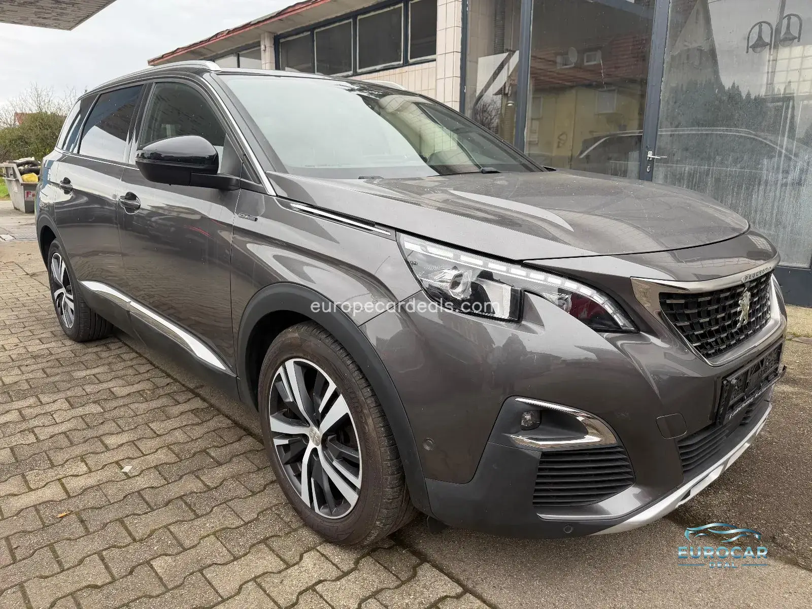 Peugeot 5008