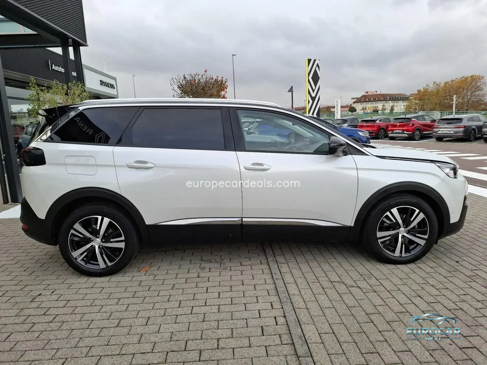 Peugeot 5008