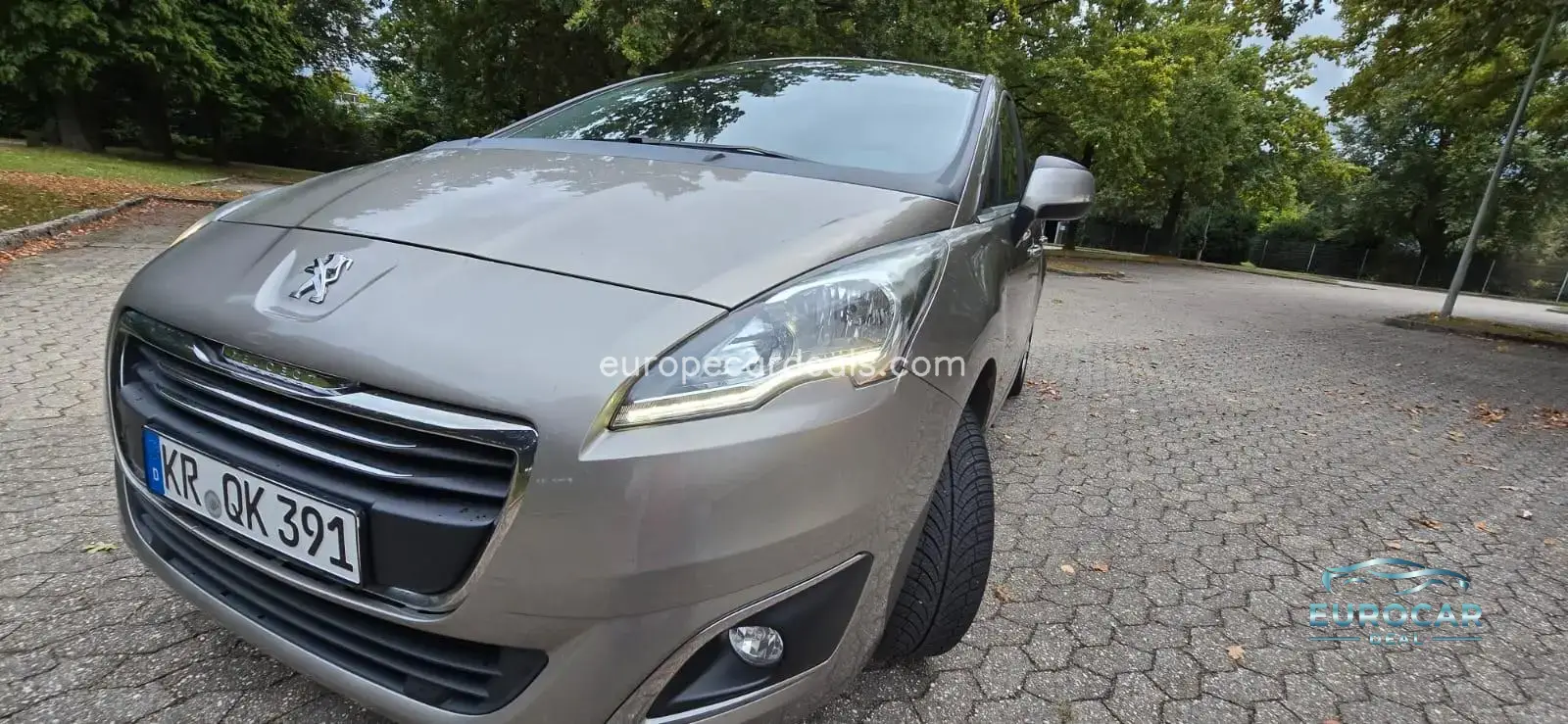 Peugeot 5008
