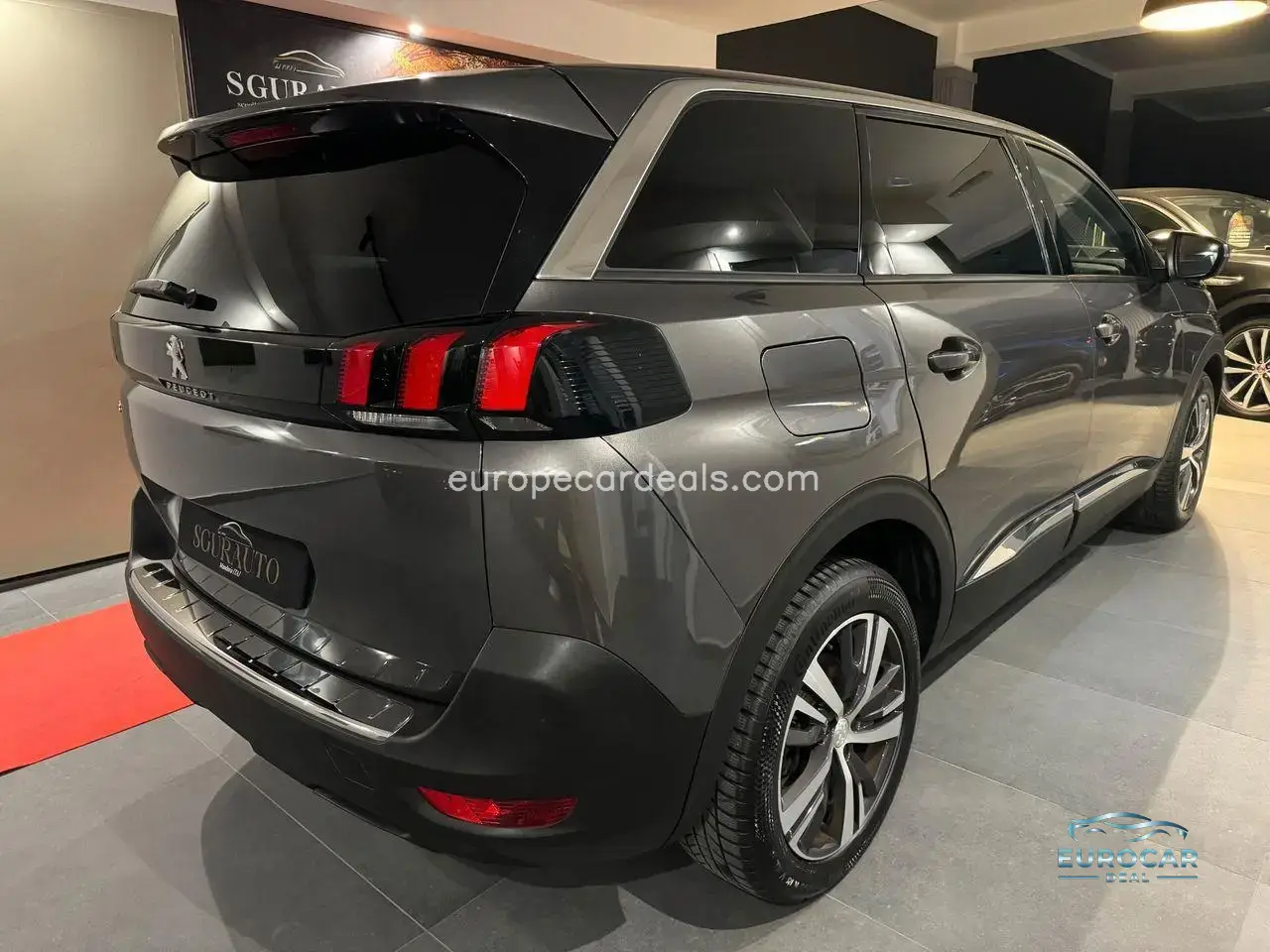 Peugeot 5008