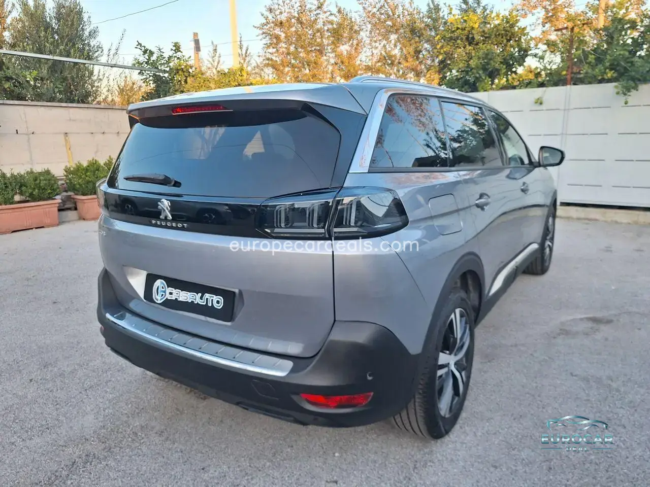 Peugeot 5008