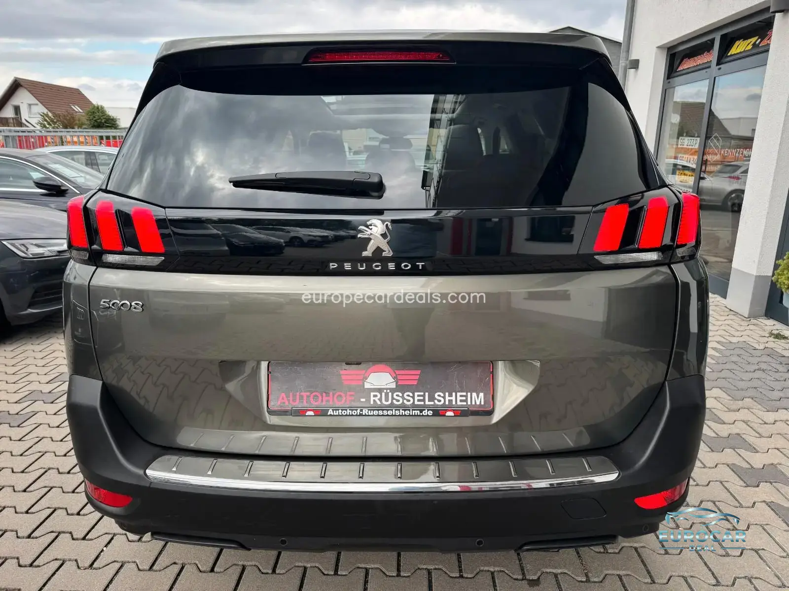 Peugeot 5008
