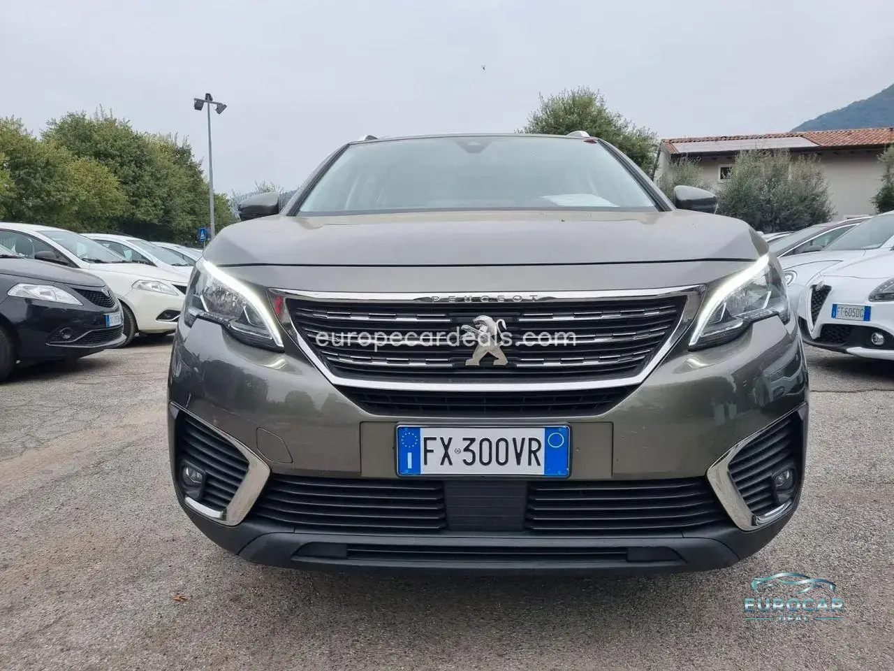 Peugeot 5008
