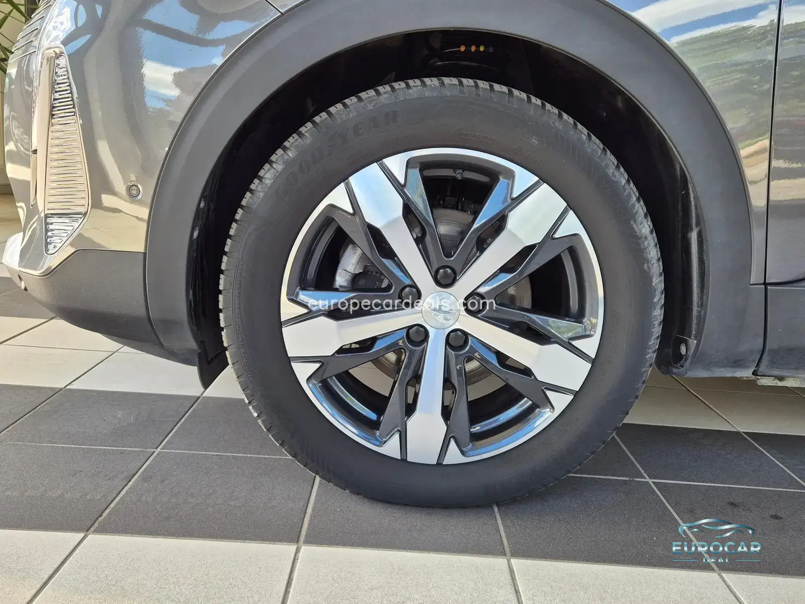 Peugeot 5008