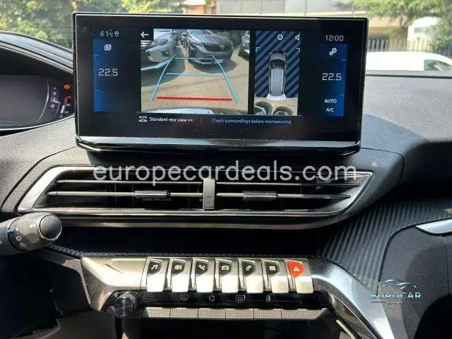Peugeot 5008