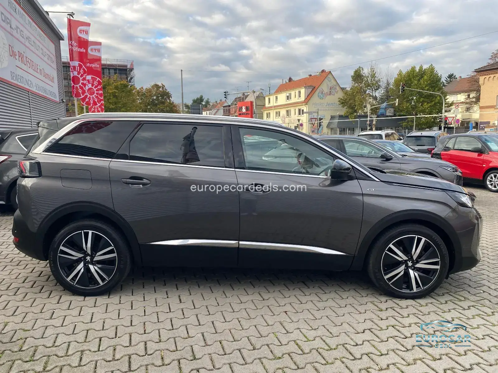 Peugeot 5008