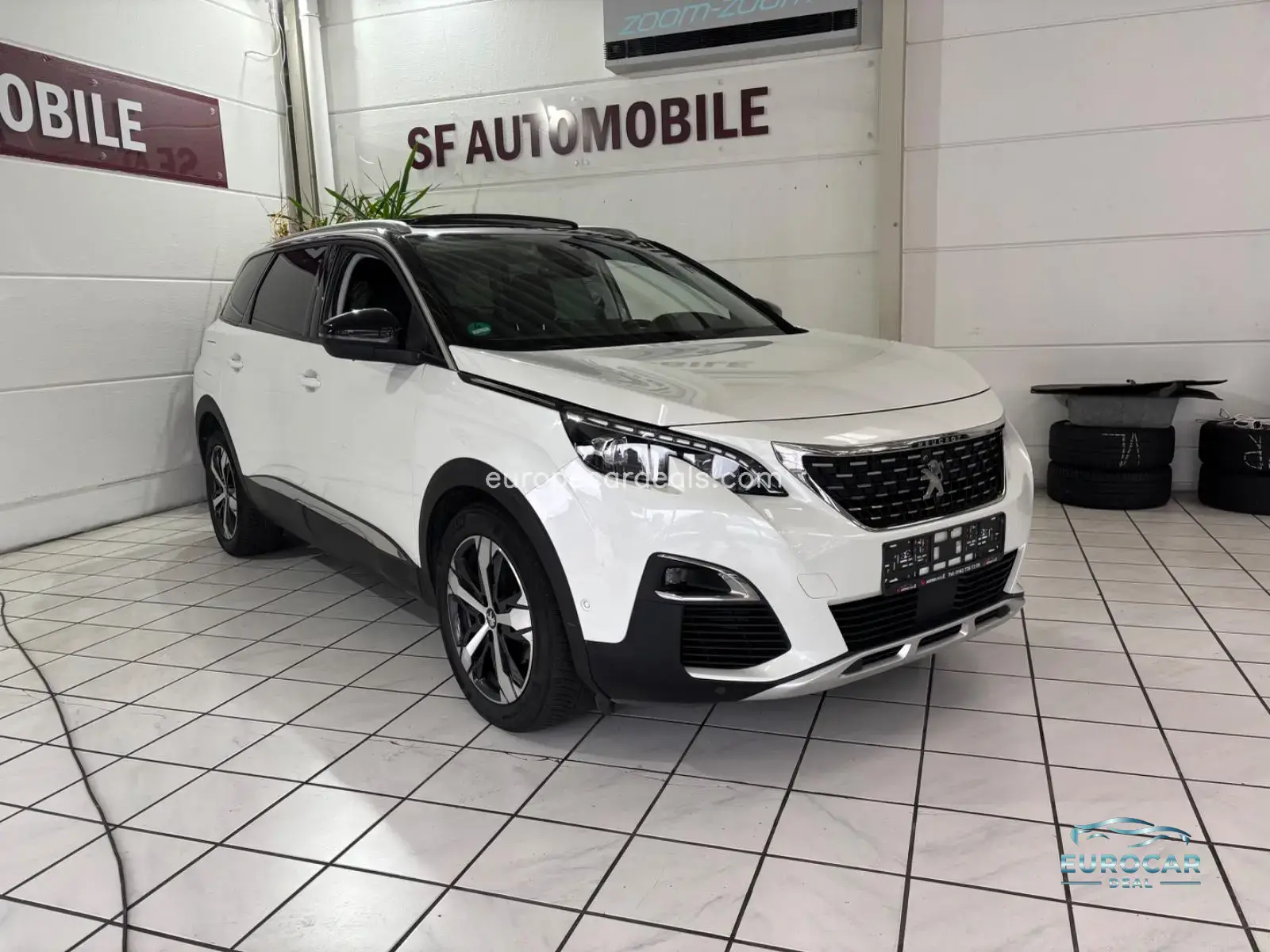 Peugeot 5008