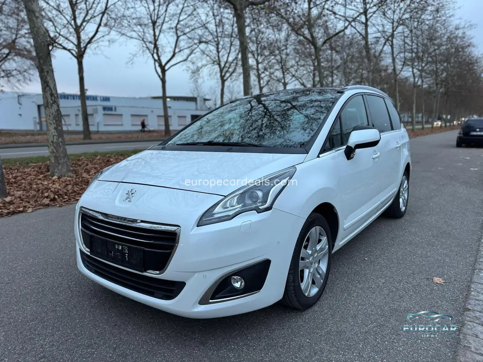 Peugeot 5008