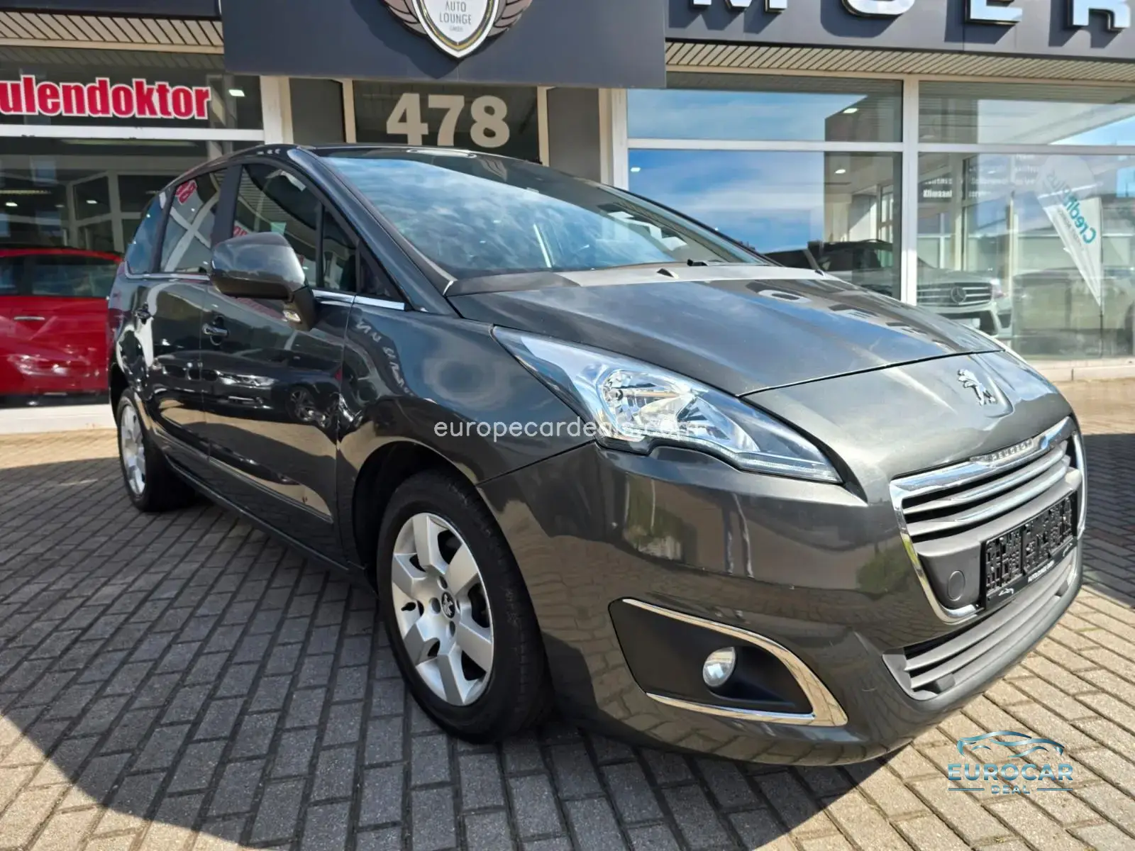 Peugeot 5008