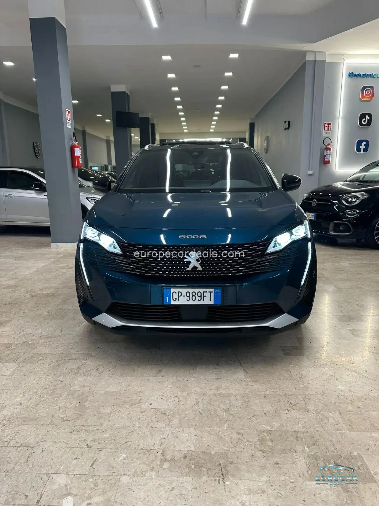 Peugeot 5008
