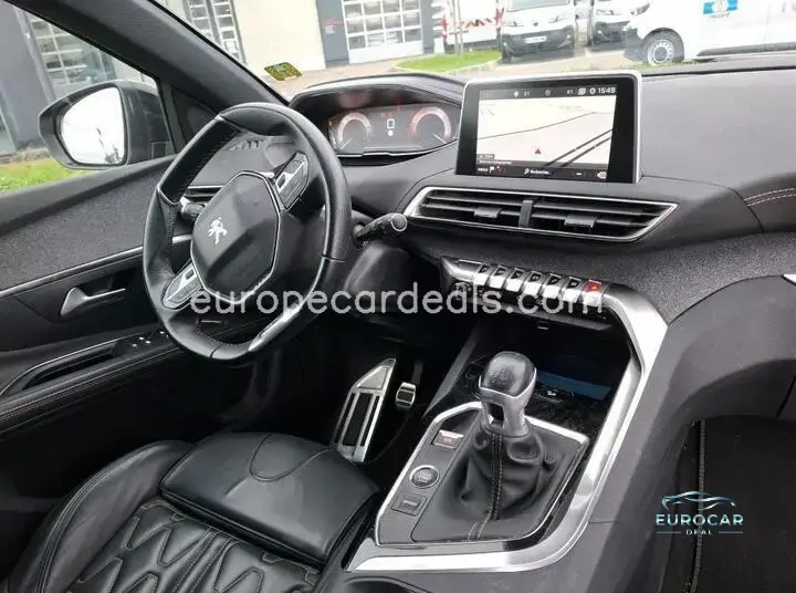 Peugeot 5008