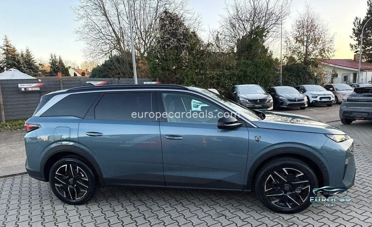Peugeot 5008