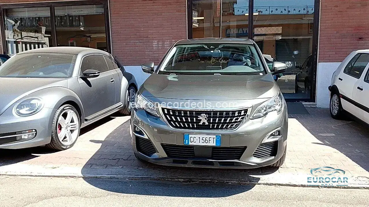 Peugeot 5008
