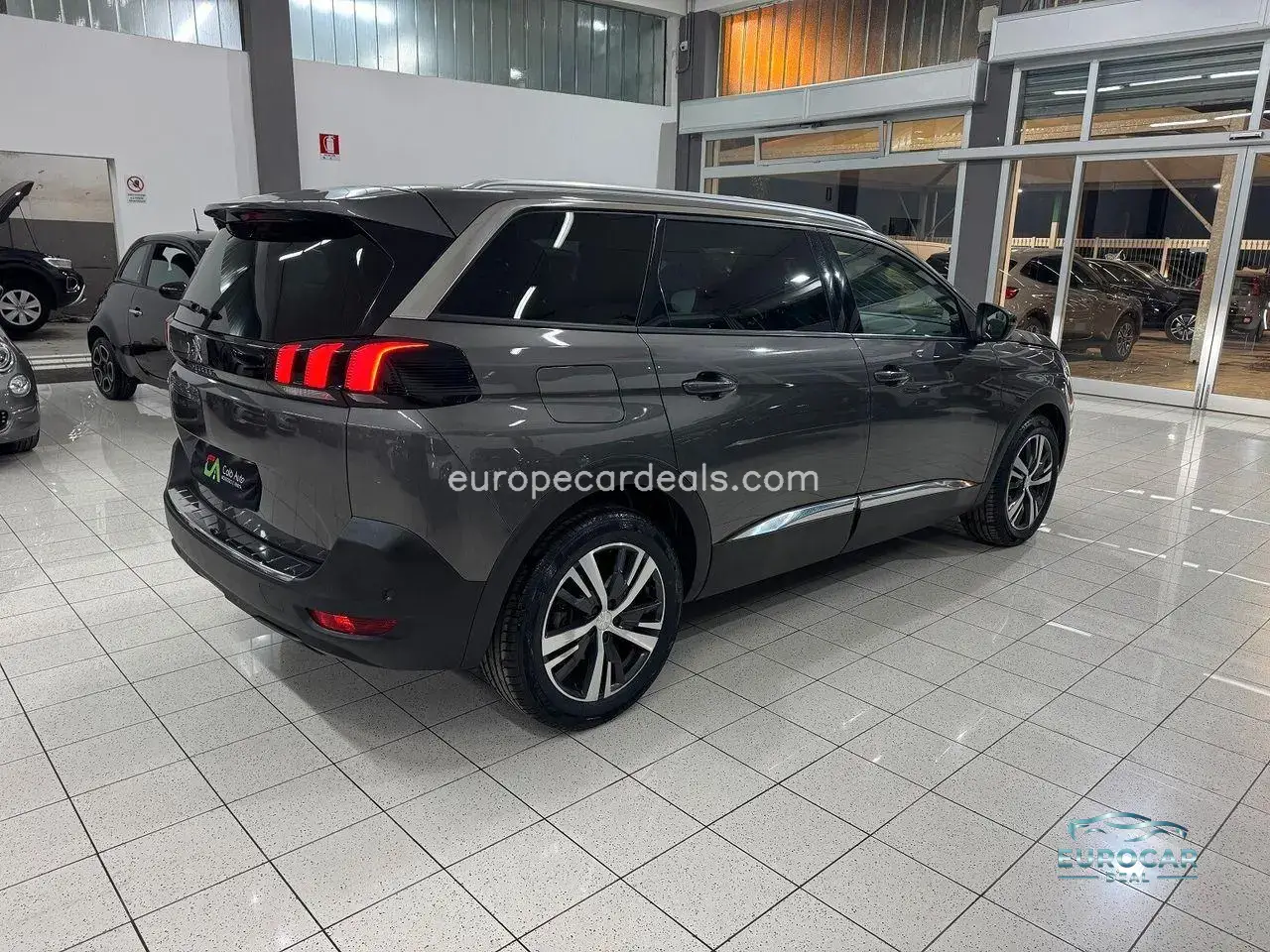 Peugeot 5008