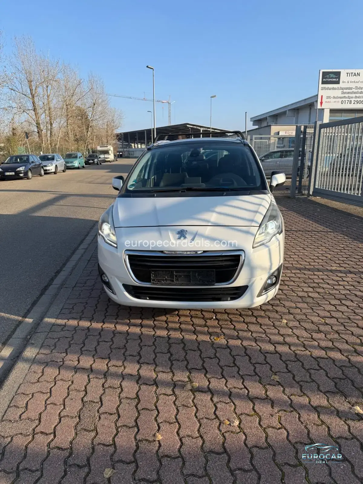 Peugeot 5008