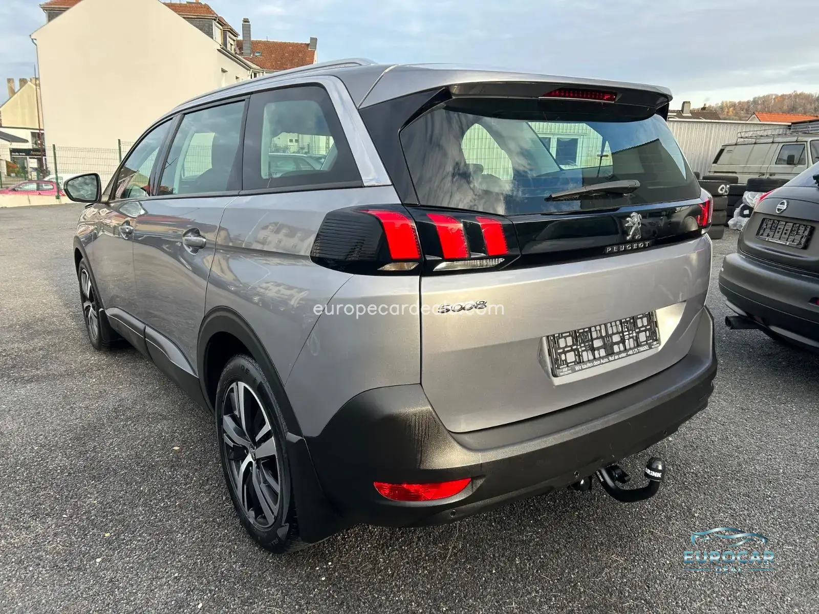 Peugeot 5008