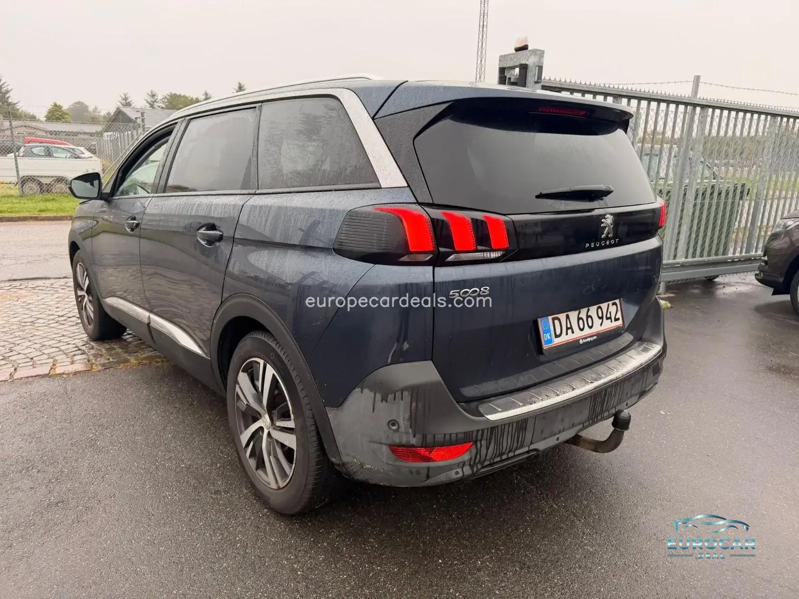 Peugeot 5008