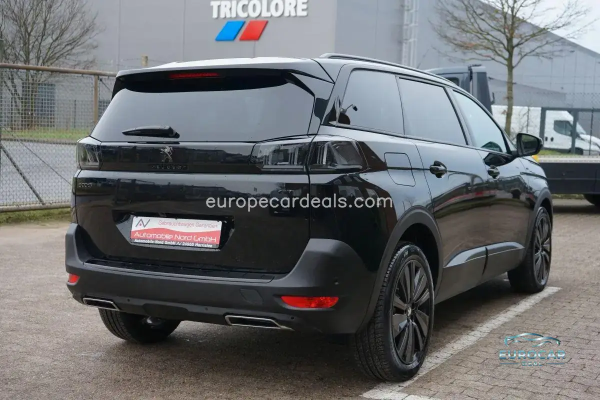 Peugeot 5008