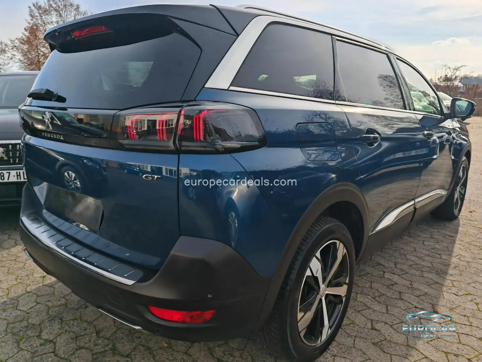 Peugeot 5008