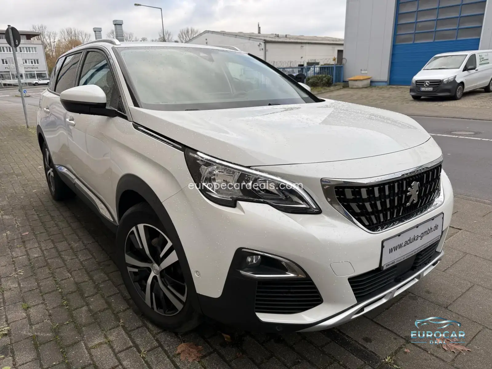 Peugeot 5008