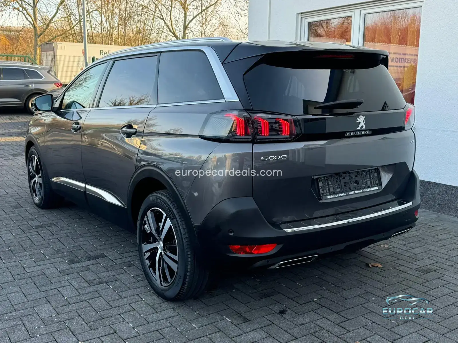 Peugeot 5008