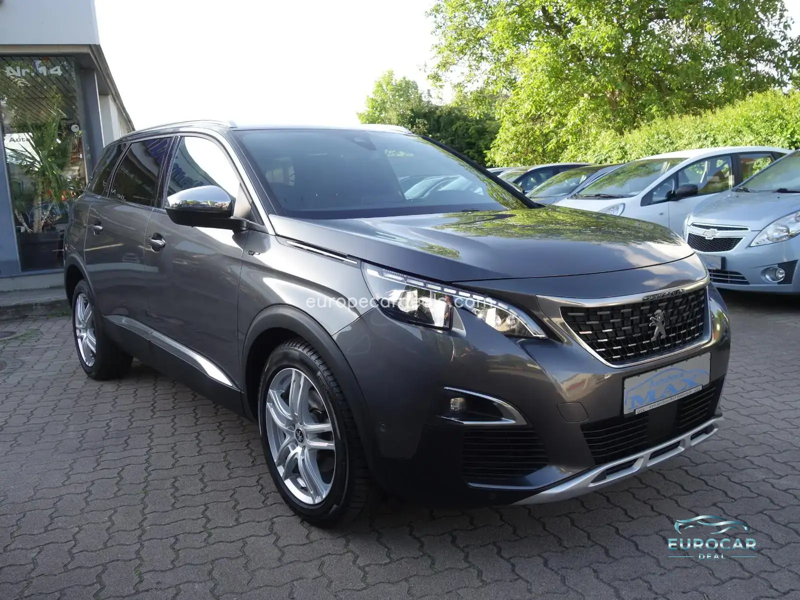Peugeot 5008