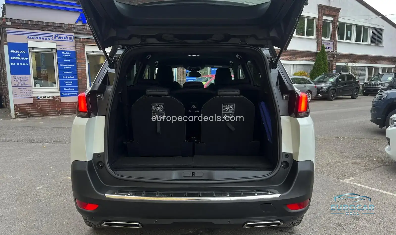 Peugeot 5008