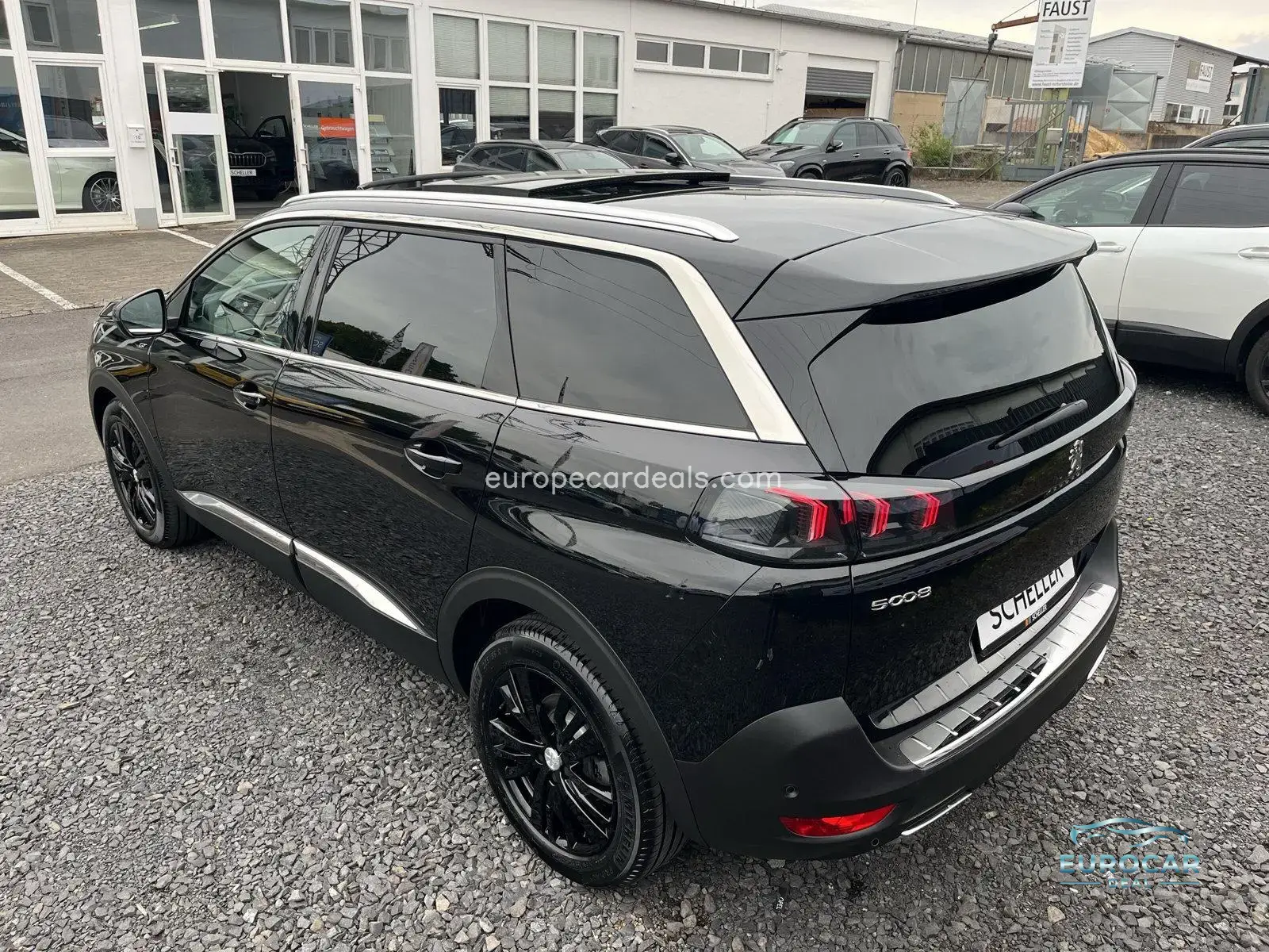 Peugeot 5008