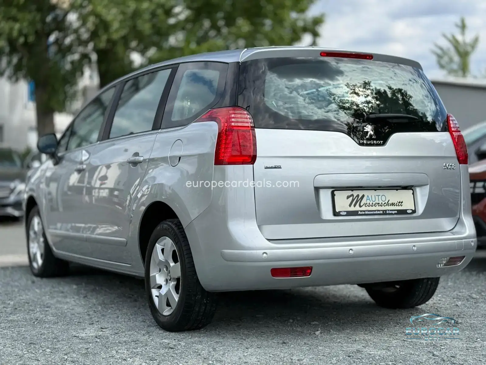 Peugeot 5008