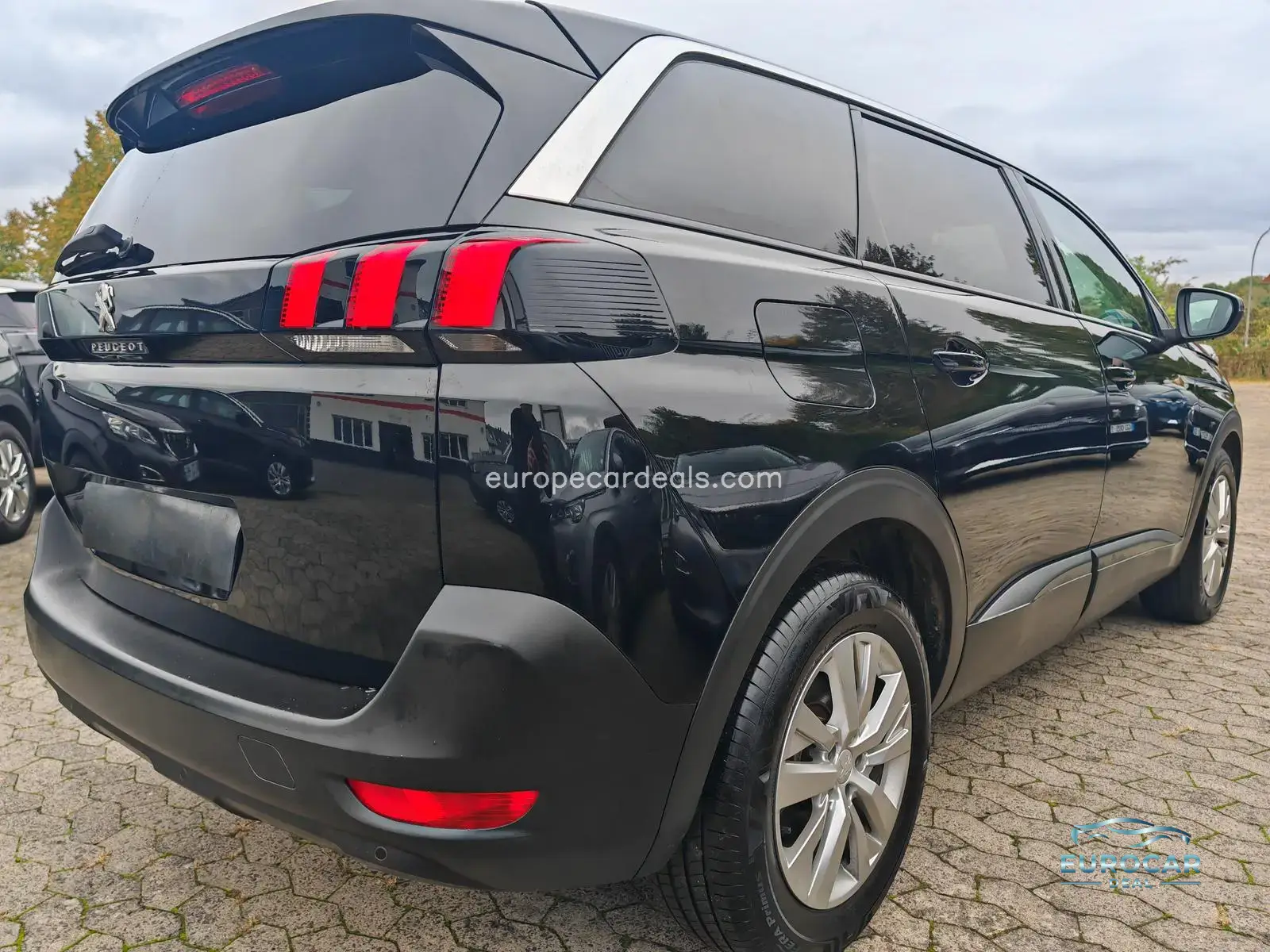Peugeot 5008