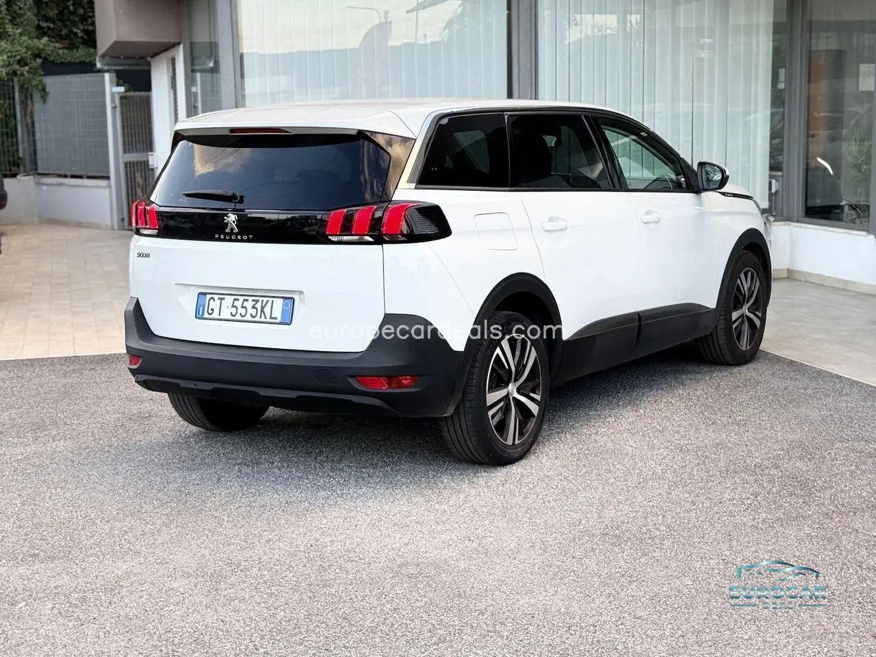 Peugeot 5008