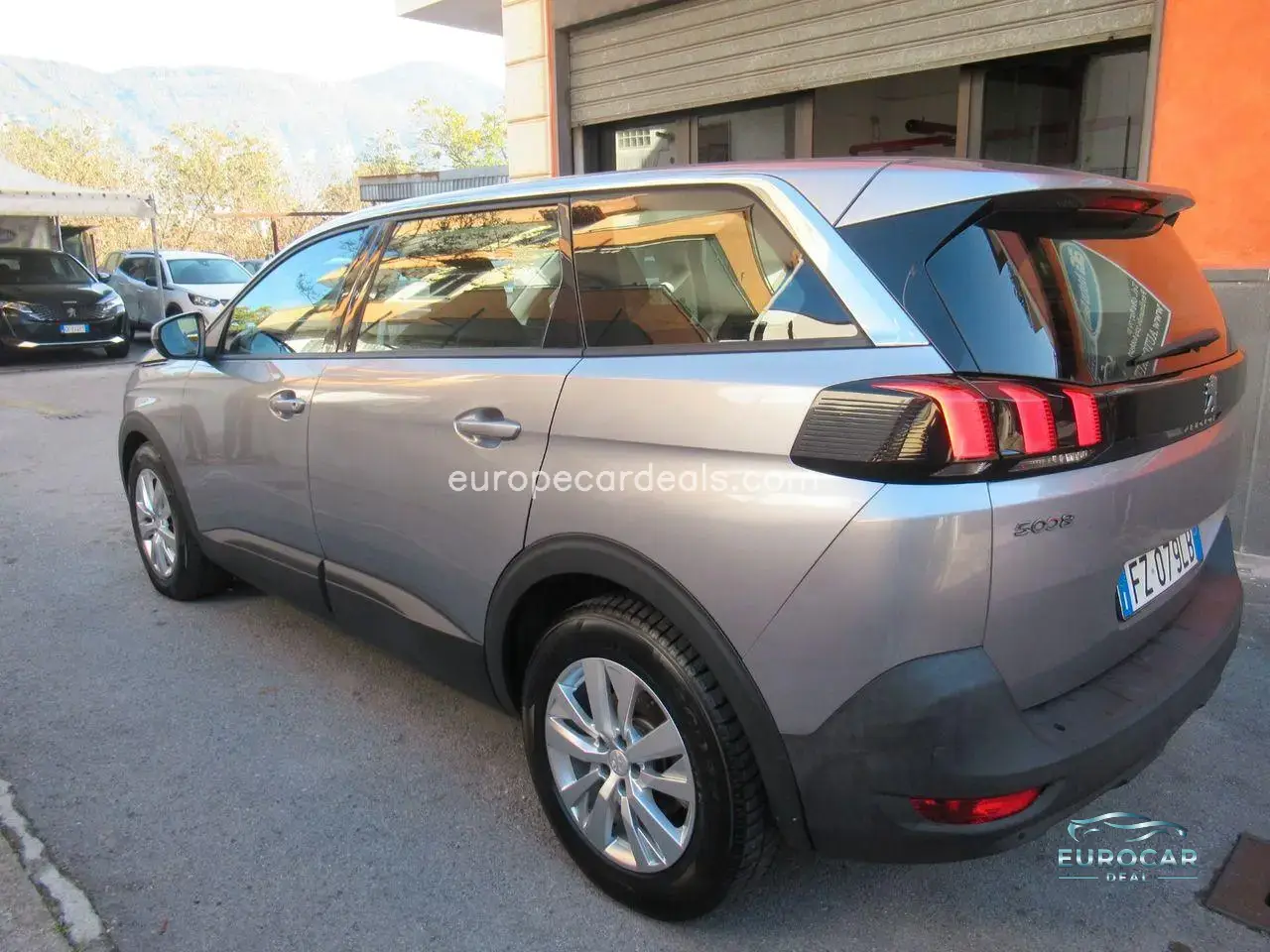 Peugeot 5008