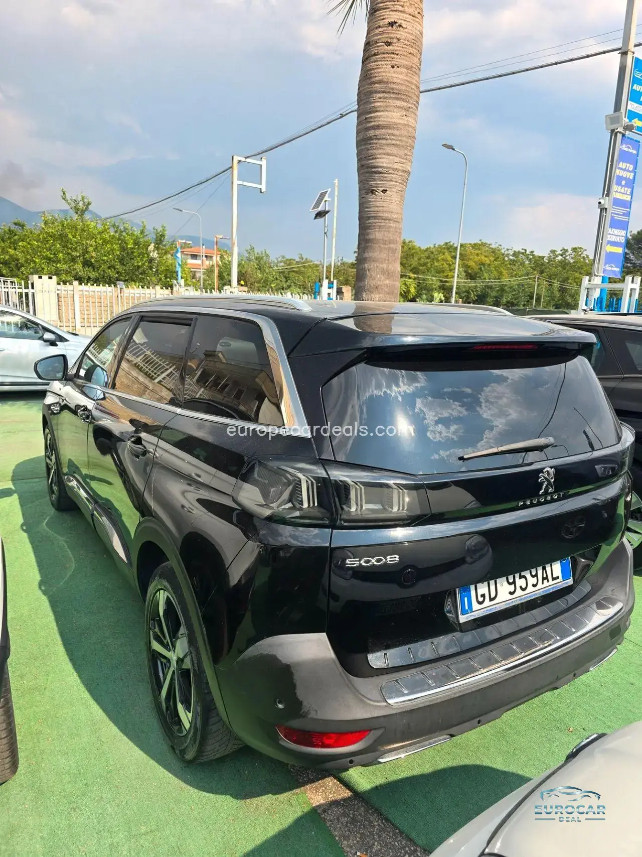 Peugeot 5008
