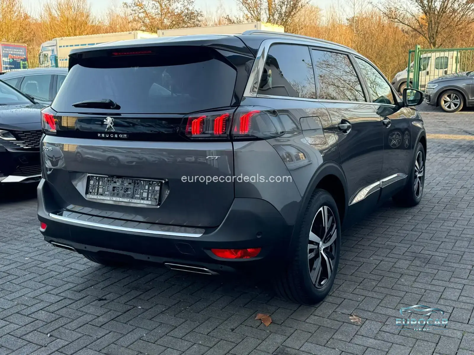 Peugeot 5008