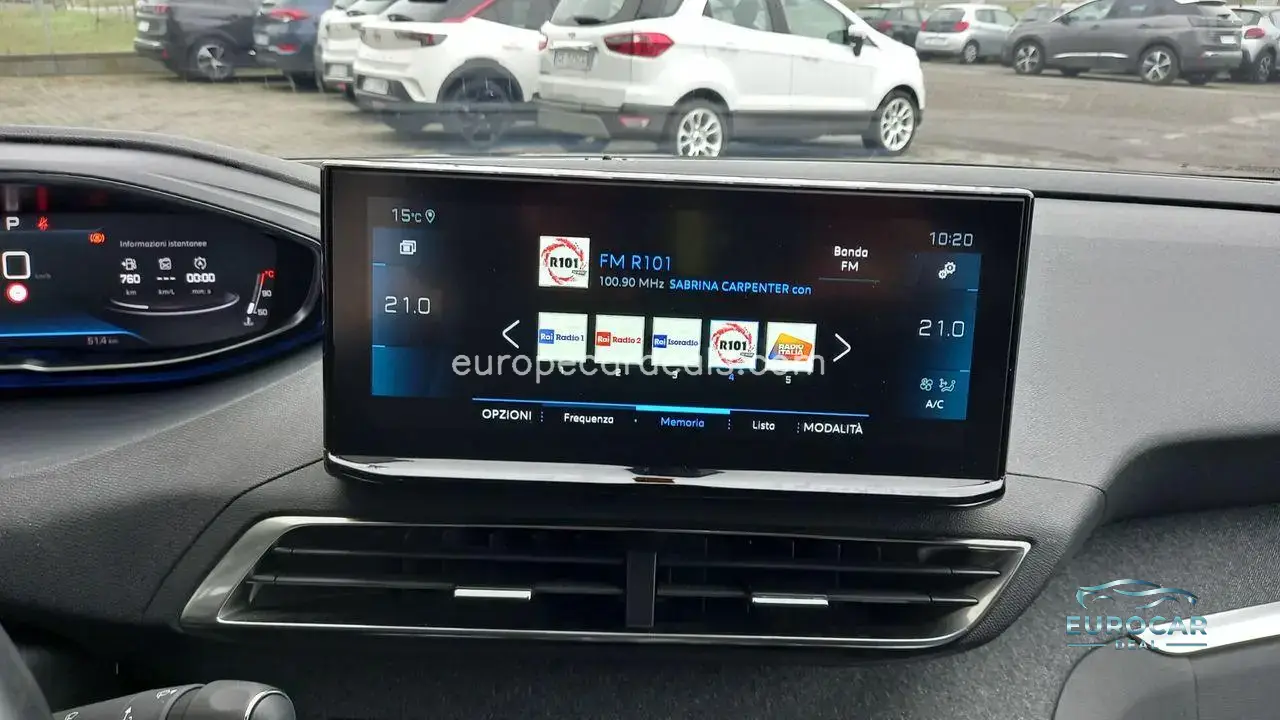 Peugeot 5008