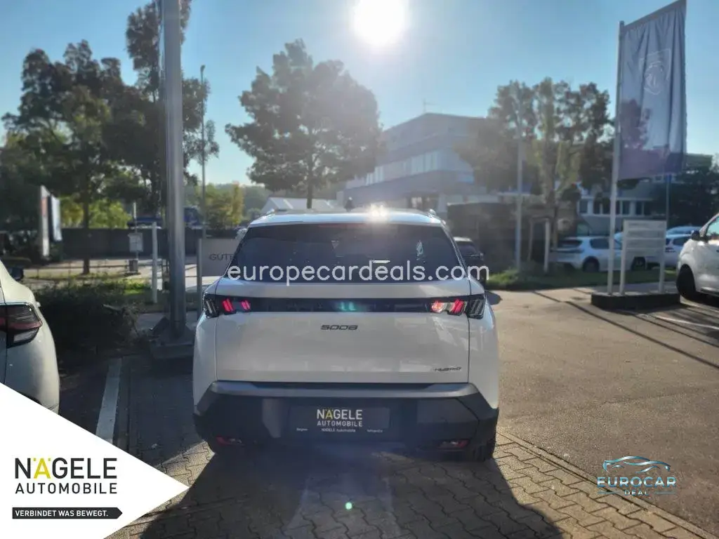 Peugeot 5008