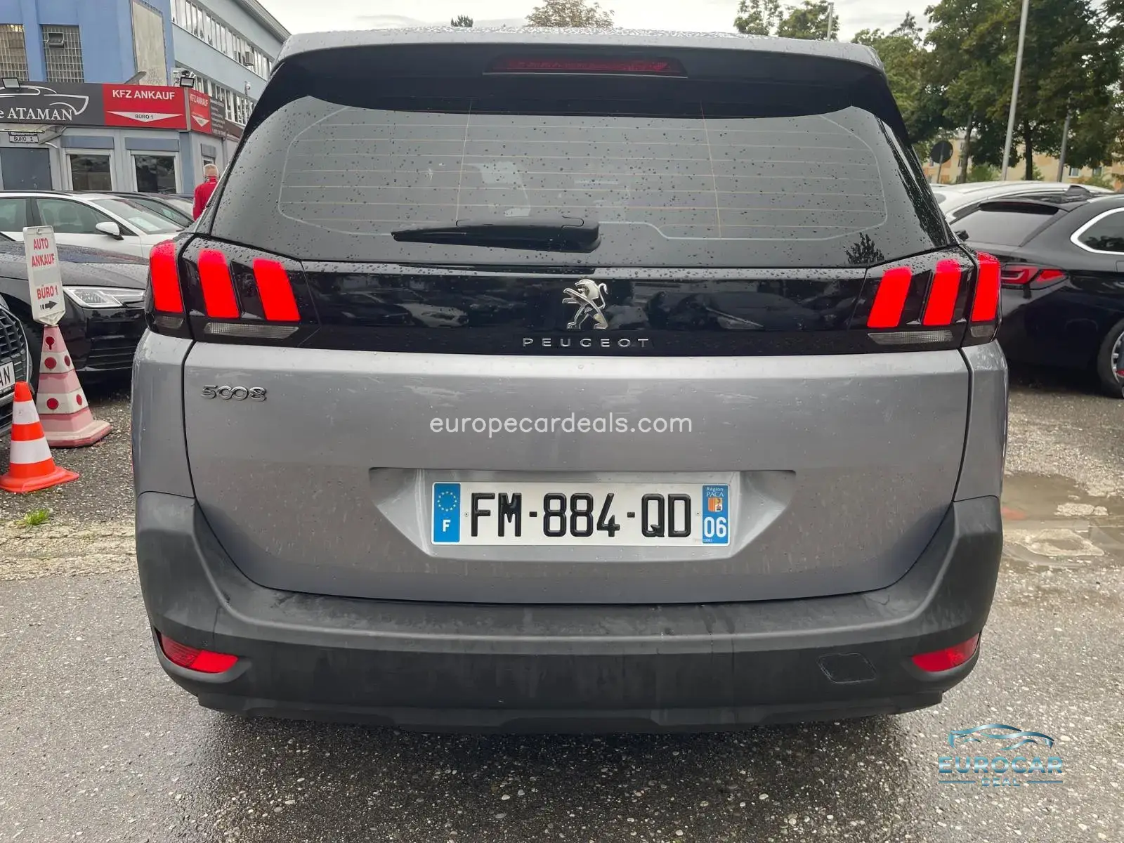 Peugeot 5008