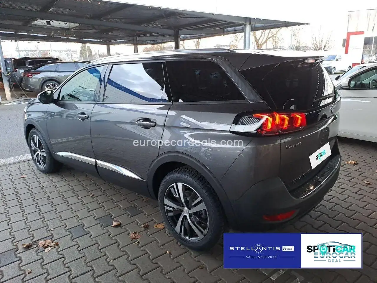 Peugeot 5008