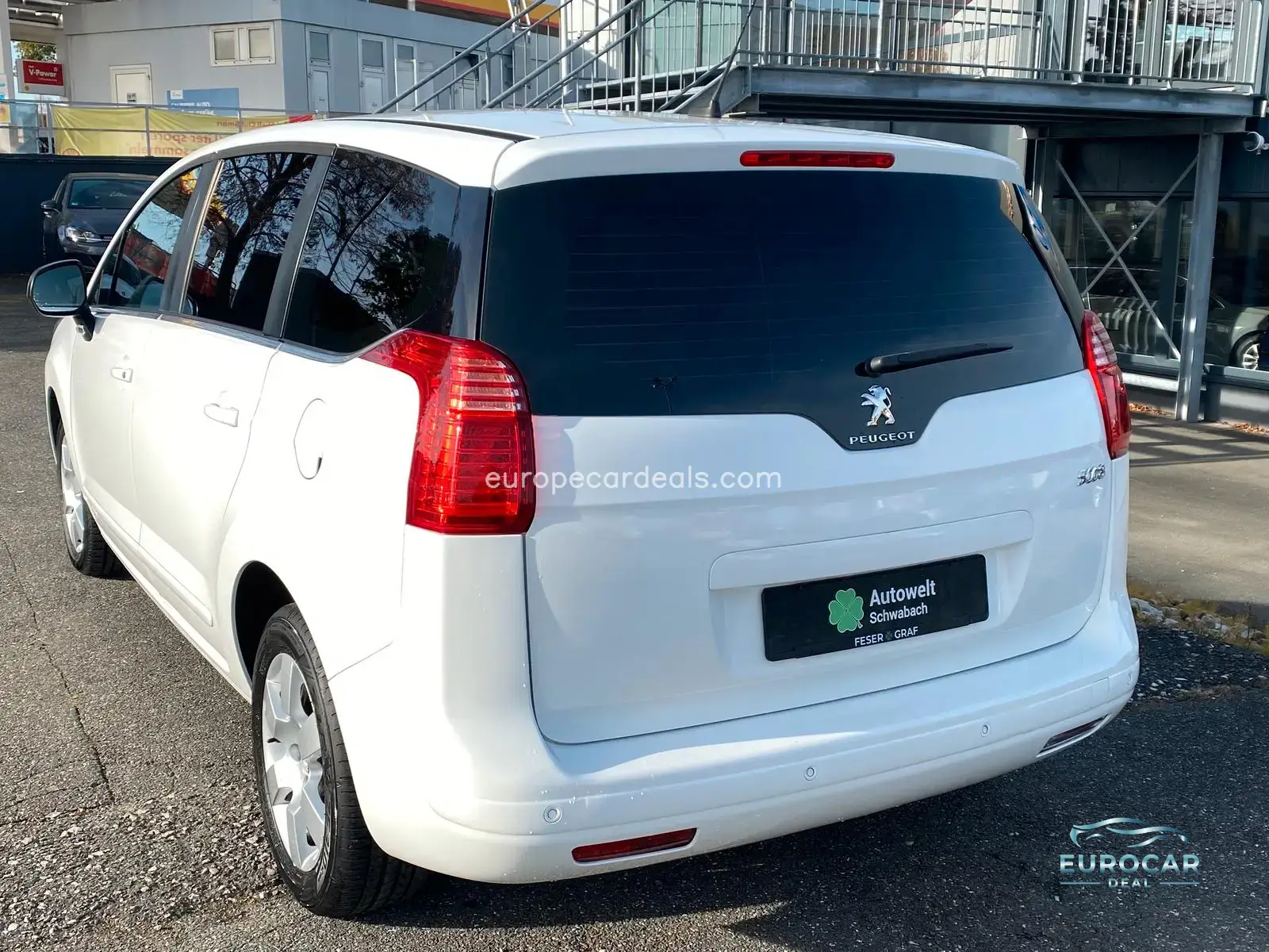 Peugeot 5008