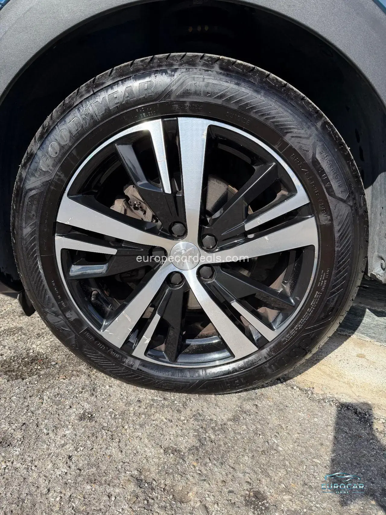 Peugeot 5008