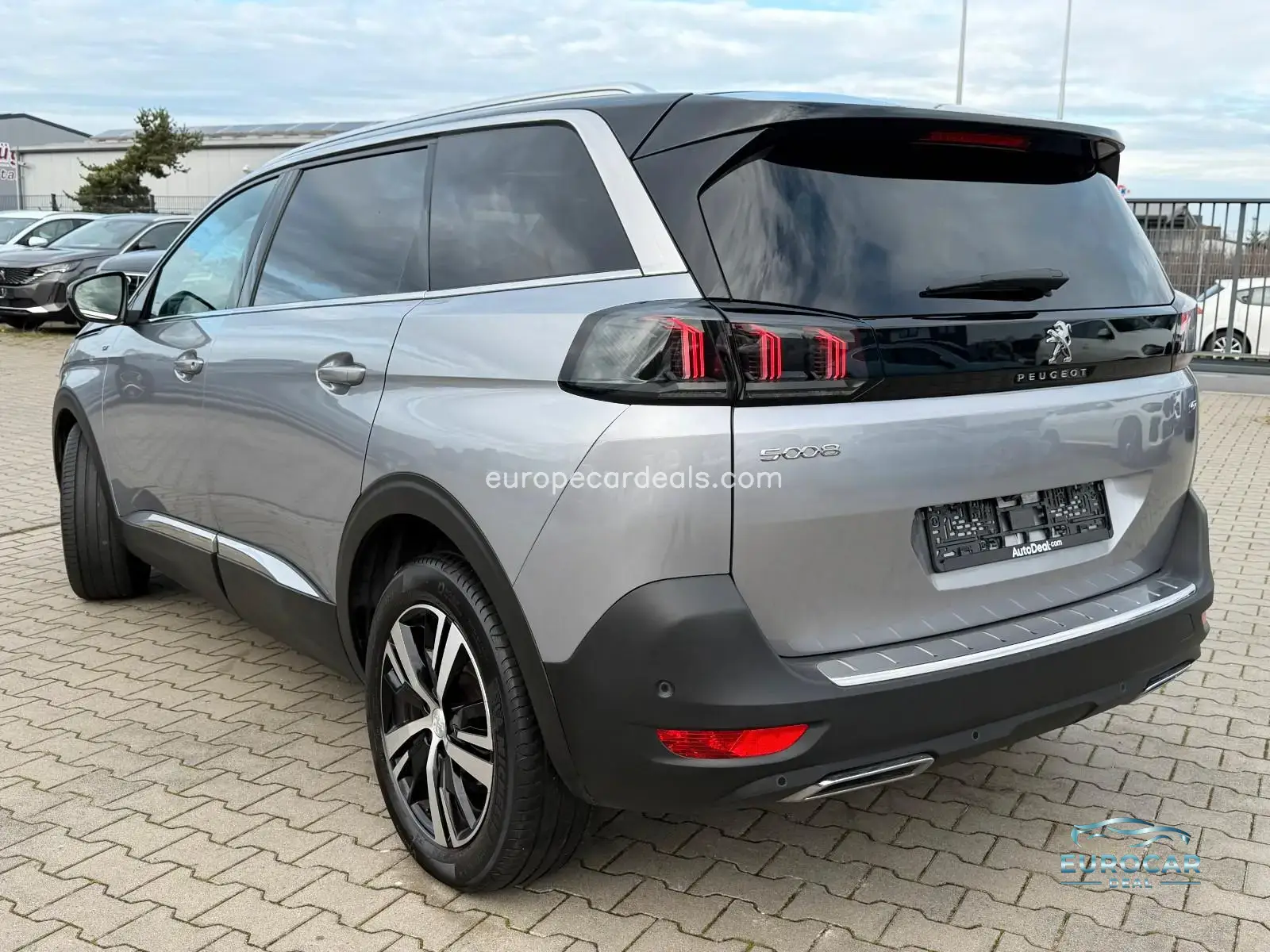 Peugeot 5008