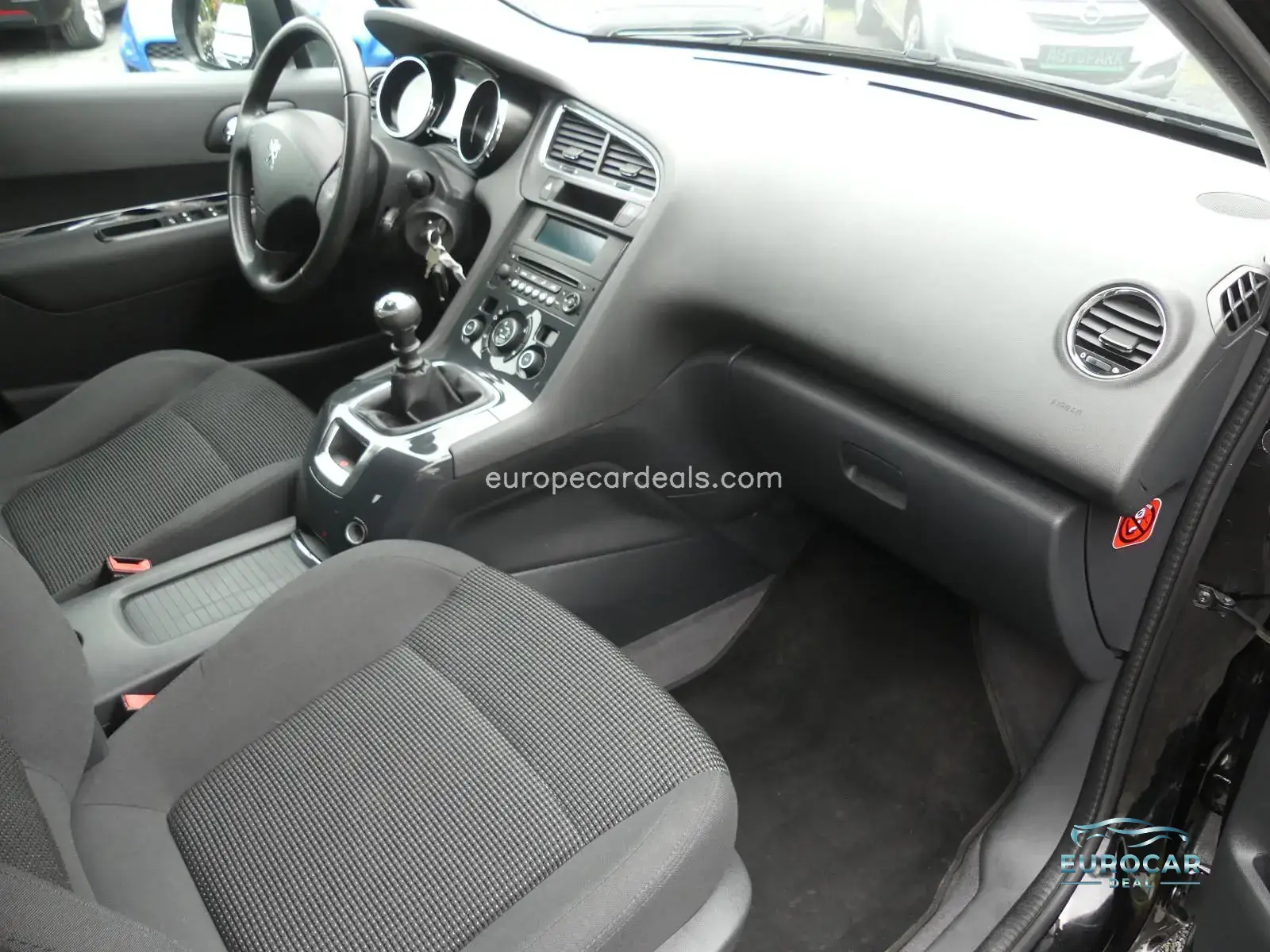 Peugeot 5008