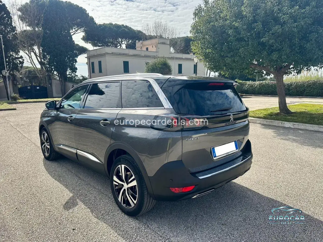 Peugeot 5008