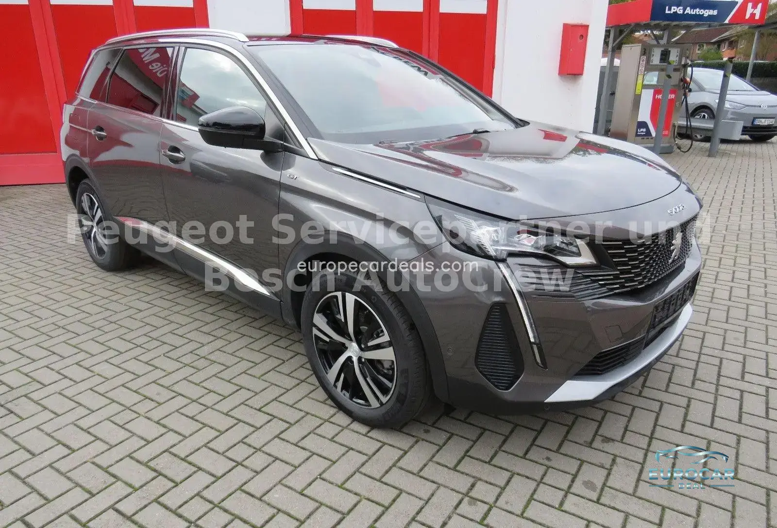 Peugeot 5008