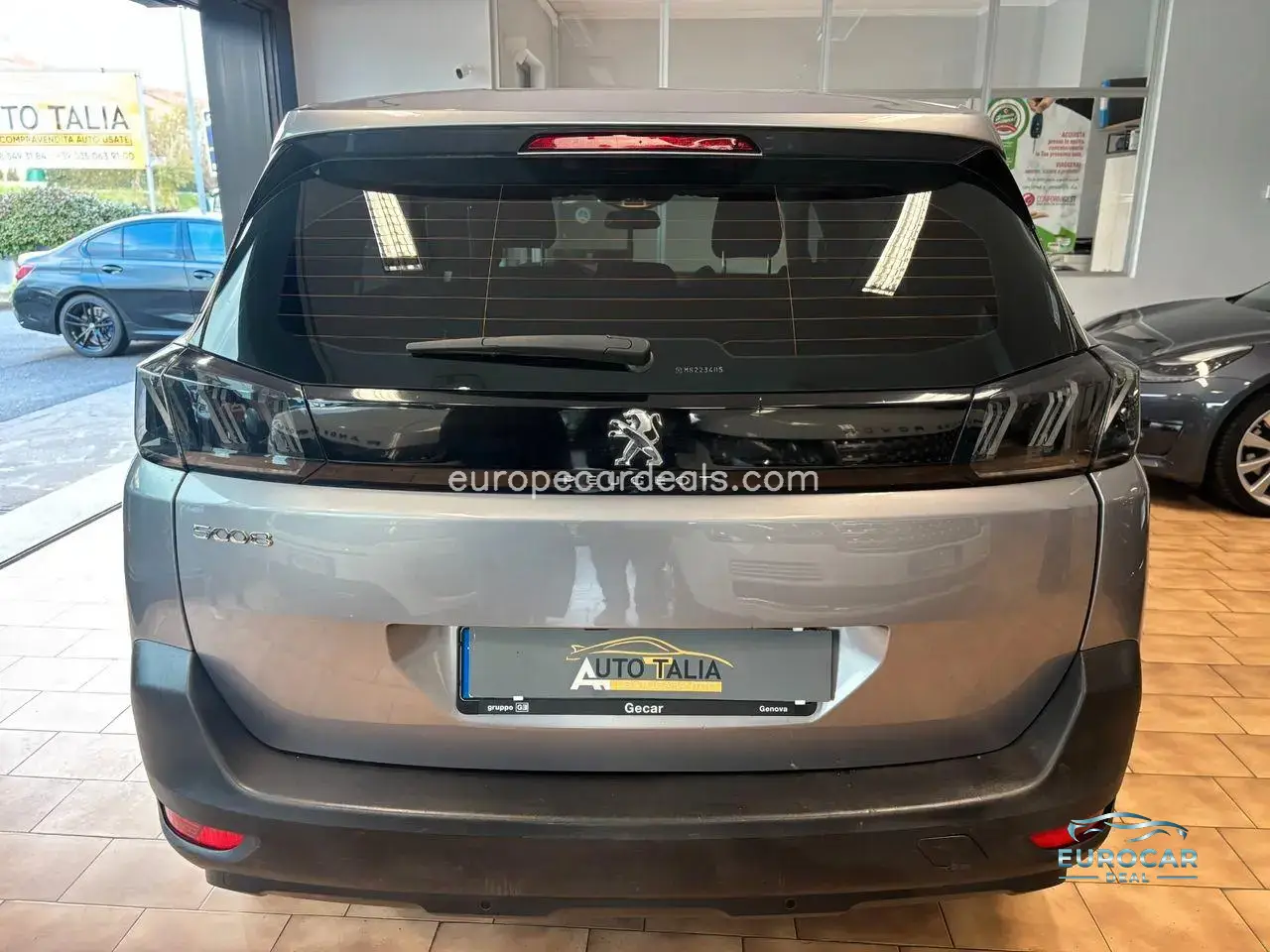 Peugeot 5008