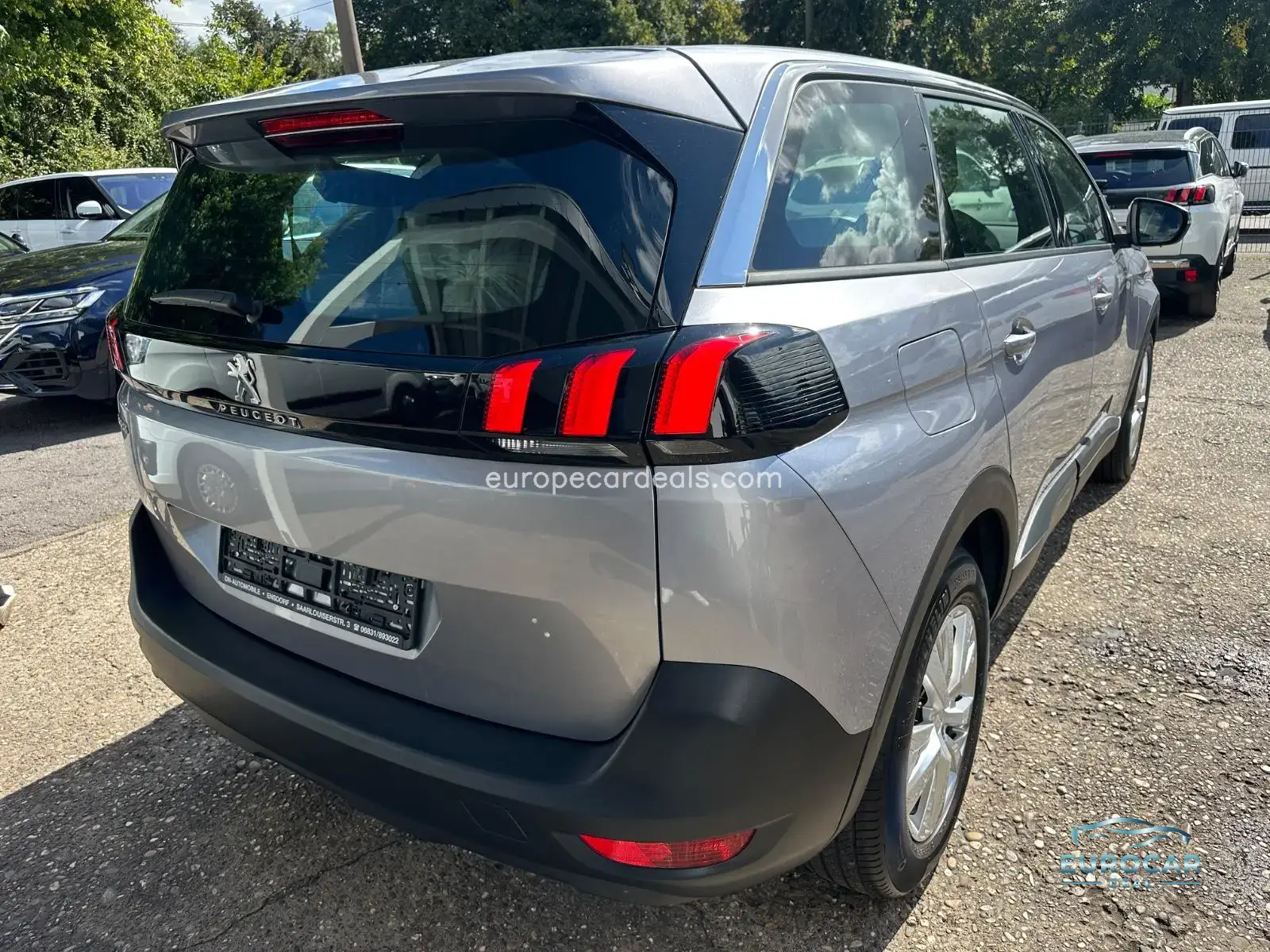Peugeot 5008