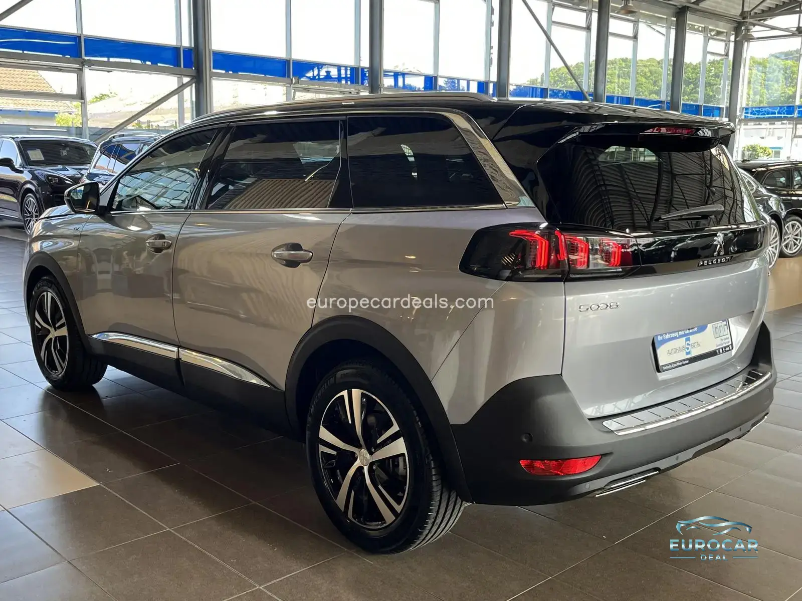 Peugeot 5008