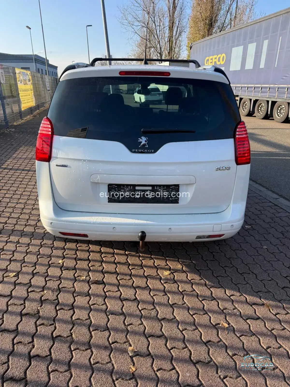 Peugeot 5008