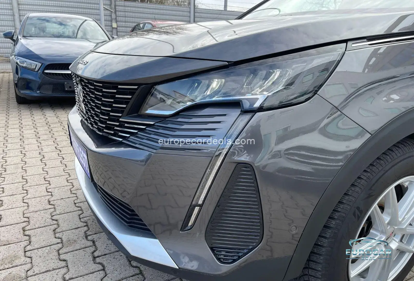 Peugeot 5008