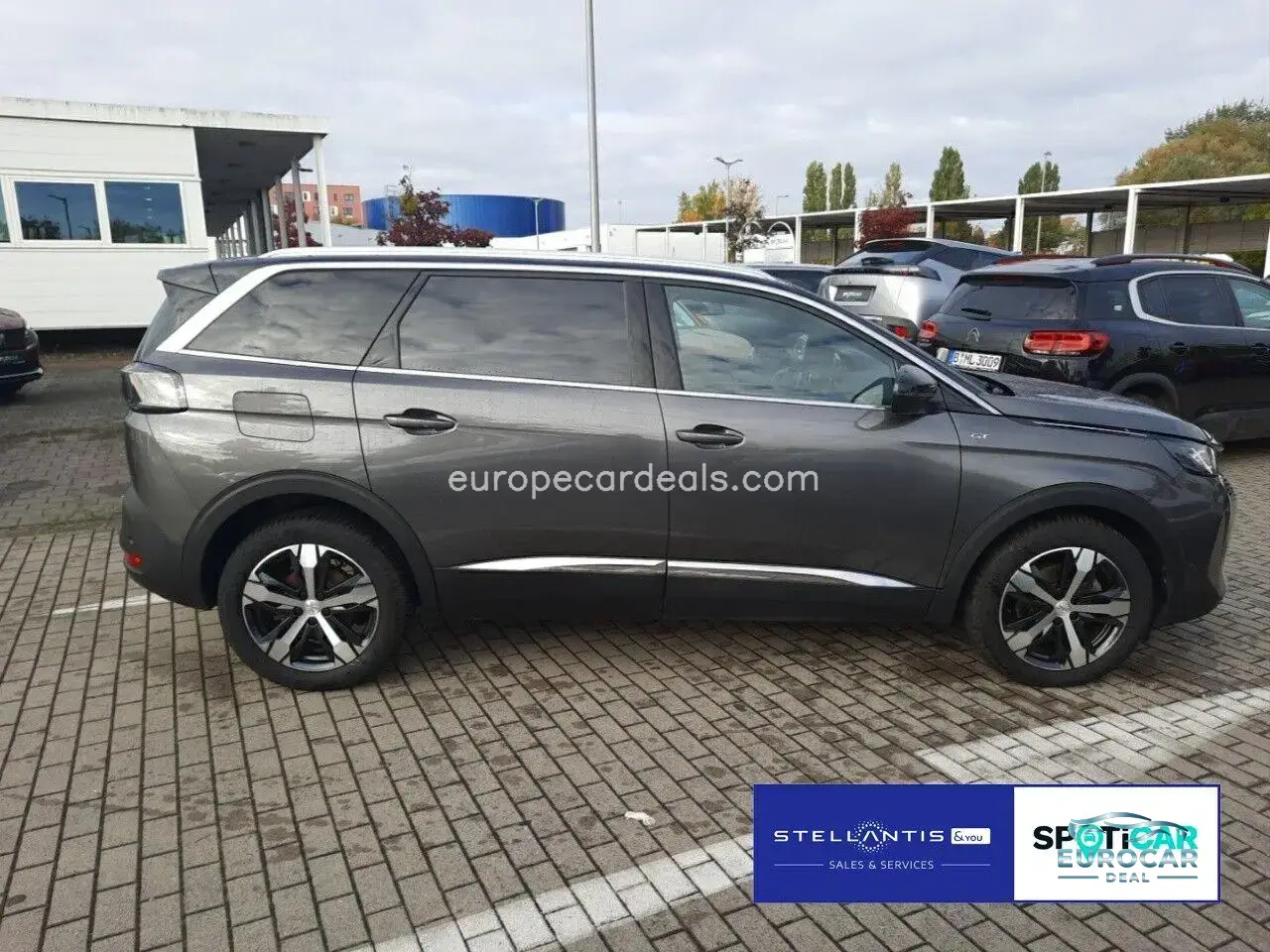 Peugeot 5008